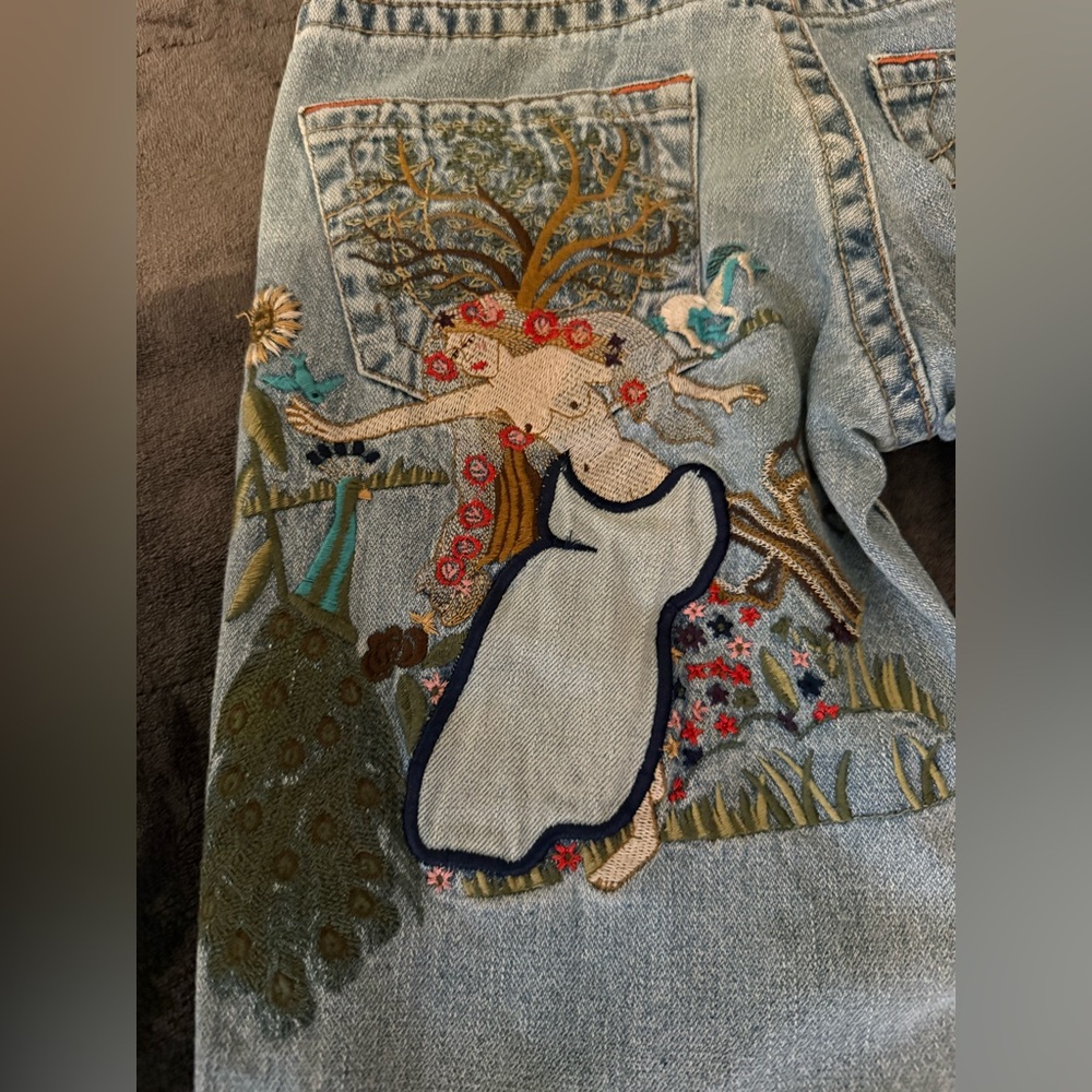 True religion embroidered jeans